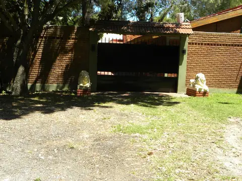 Corrales e/ Ciudadela y Santiago del Estero - Bario Santa Amelia