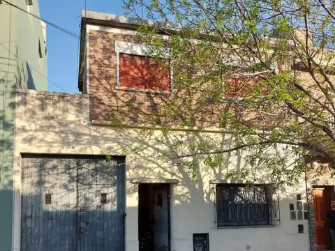 Casa - Venta - Argentina, Lanús - CATAMARCA 844