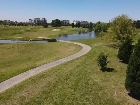 Lote en Venta - 1335M2 en Pebble Beach - Pilar Golf