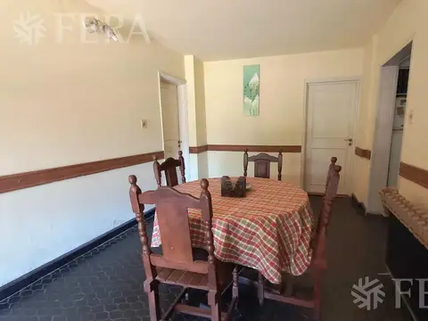 Venta casa de 5 ambientes en Francisco Alvarez