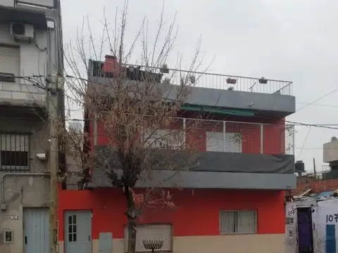 Depto Tipo Casa en Venta de 3 ambientes