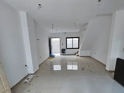 Depto Tipo Casa en Venta de 3 dormitorios