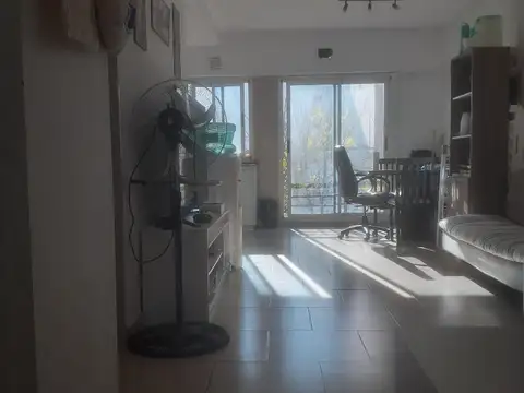 DEPARTAMENTO 2 AMBIENTES. ZONA RESIDENCIAL