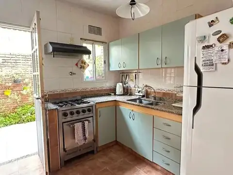 Depto Tipo Casa en Venta de 4 ambientes