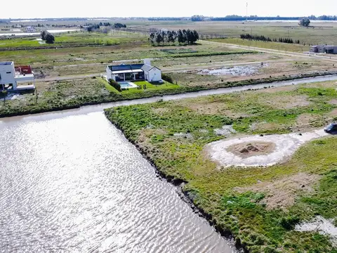 VENTA LOTE BARRIO LA ENRIQUETA