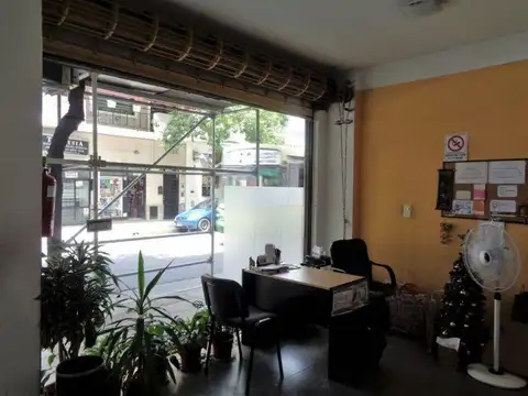 Local en Venta 60 años