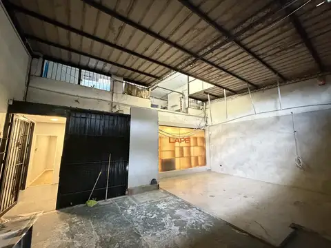 Galpon en Alquiler en Mataderos, $ 3.200.000