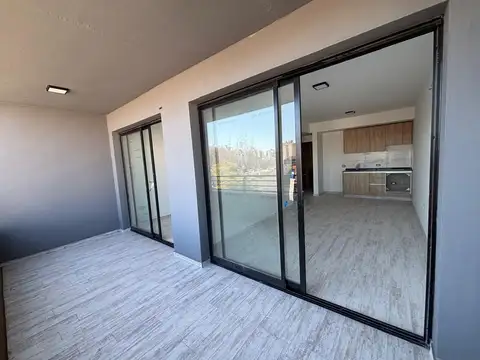 Obra 24 de Noviembre 1400