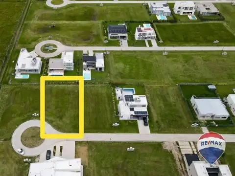 LOTE EN VENTA EN BARRIO PRIVADO LARES CANNING