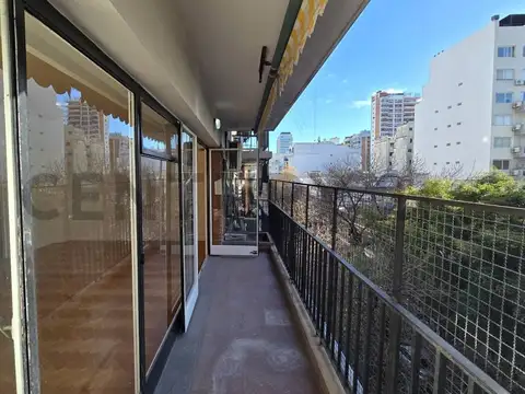 DEPARTAMENTO 4 AMBIENTES AL FRENTE EN BELGRANO