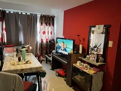 Av Hipólito Yrigoyen 3300 Almagro 3amb U$95.000 Apto Prof