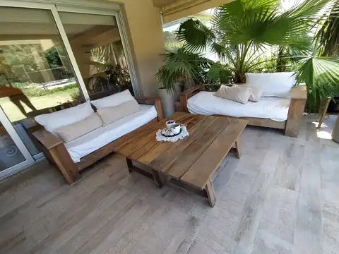 Casa en Alquiler de 3 dormitorios