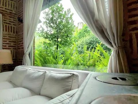 Una casa DIFERENTE. Exclusiva - Diseño único.