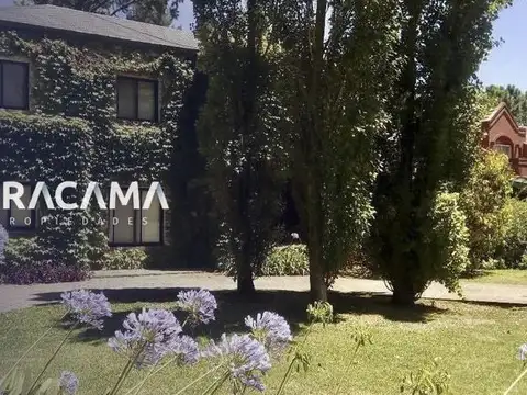 Casa en Venta Saint Thomas Norte Sur - Canning