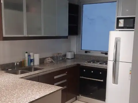 Moderno Dos Ambientes Con Baño En Suite. Full Amenities.