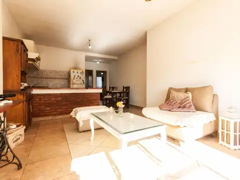 Venta depto 3 Amb con balcón y terraza propia