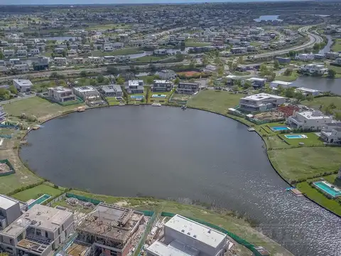 Terreno en Venta de 739,0 m2