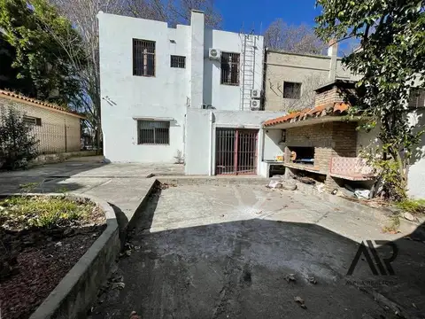 19 de abril y adolfo berro 3300