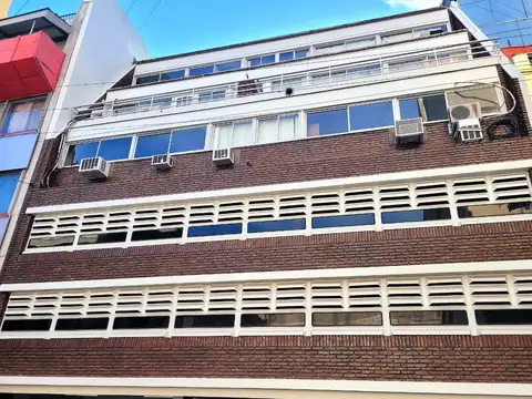 Talcahuano e/ Bartolomé Mitre y Avenida Rivadavia