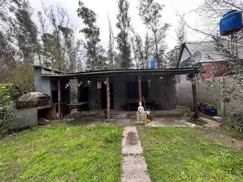 Andino, calle 3, un dormitorio, pileta