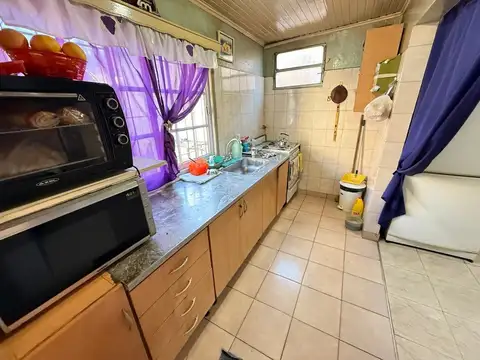 VANTA CASA MULTIFAMILIAR EN TABLADA