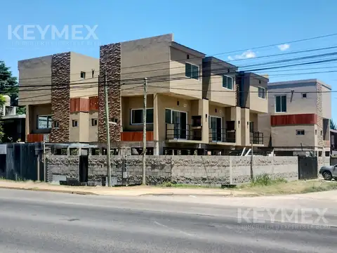 Departamento en frente al Hospital universitario Austral