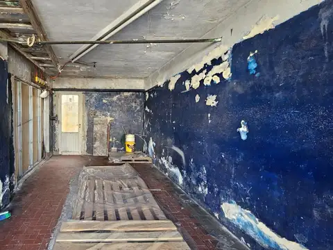 Local en Alquiler en Caseros, $ 350.000