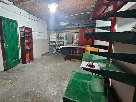 Local en Alquiler en Caseros, $ 350.000