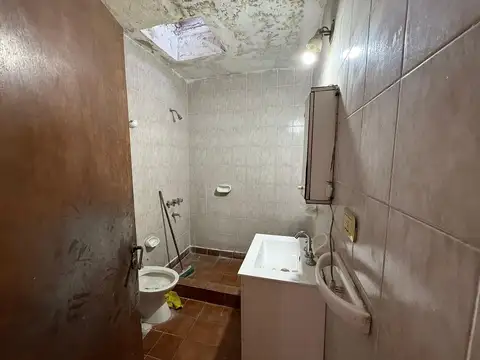 CASA VENTA DOS PLANTAS A RECICLAR