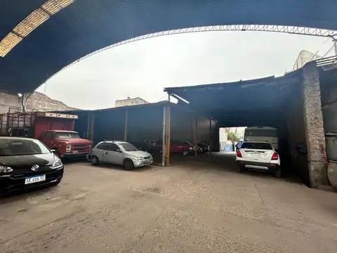 IMPORTANTE LOTE DE 2331 M2, sobre Ayolas 500, doble ingreso,