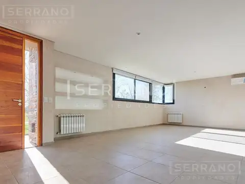 Venta casa 3 dormitorios con pileta en el barrio nautico El Cazal, Escobar