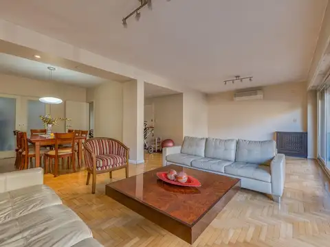 DEPTO 4 AMB VENTA BELGRANO BALCON COCHERA DEPENDEN