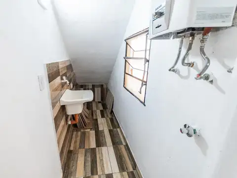 Depto Tipo Casa en Venta al Este