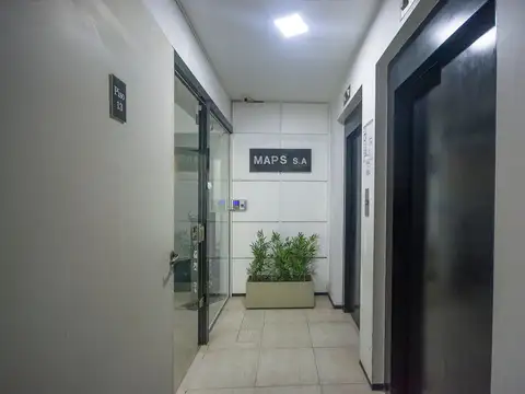 OFICINA EN VENTA TRIBUNALES APTO CONSULTORIOS MEDI