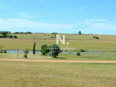 Terreno en Venta en Manantiales, USD 230.000