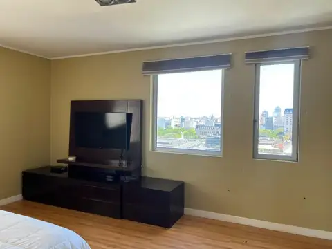 Departamento en Alquiler con 3 cocheras