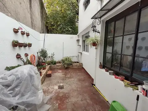 Depto Tipo Casa en Venta 35 años