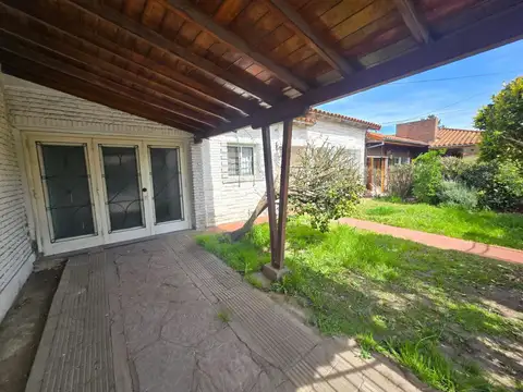 Casa en Venta en Ciudad Jardin Del Palomar, USD 176.000