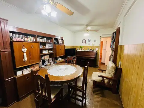 PH 3 AMBIENTES TIPO CASA VENTA AL FRENTE COCHERA