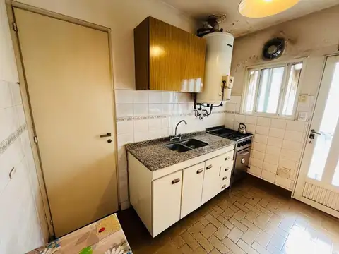 Depto Tipo Casa en Venta 45 años