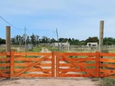 Terreno en venta - 396mts2 - Arturo Seguí, La Plata