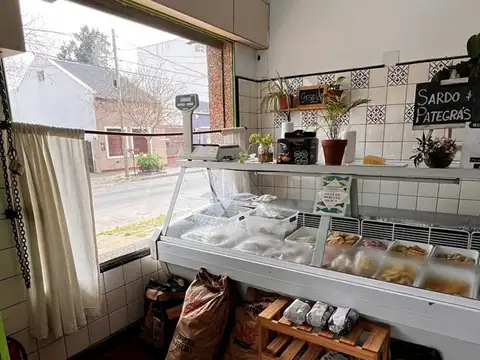 Local en Venta 60 años