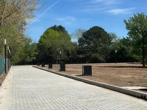 Casa en Venta en City Bell, USD 85.000