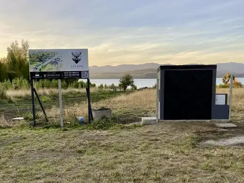 Lotes en PH de 800 m2 a 1300 m2 con salida al lago.