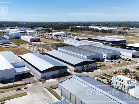 GALPON EN ALQUILER SUP 2.983 M2 PITEC FLORENCIO VARELA