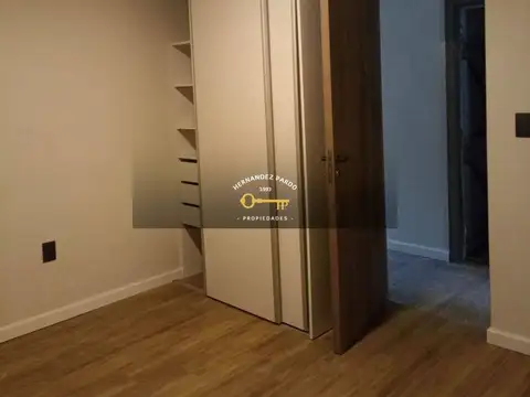 Depto Tipo Casa 5 ambientes con 2 baños