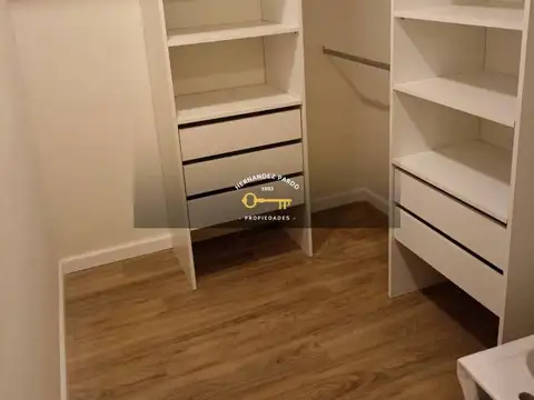 Depto Tipo Casa en Venta al Este