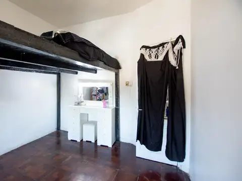 Depto Tipo Casa en Venta 40 años