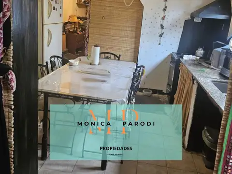 Casa 4 ambientes con 1 baño