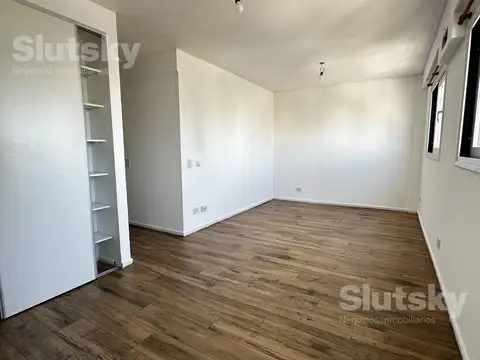 Departamento en Venta - 2 ambientes-  San Cristobal - Balcón - Apto credito